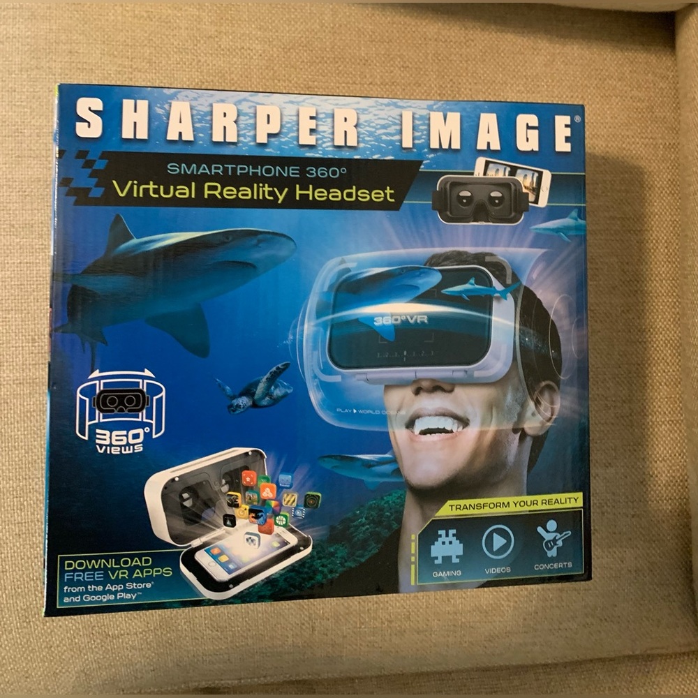 ❤️SOLD❤️ Sharper Image Virtual Reality Headset New in Box